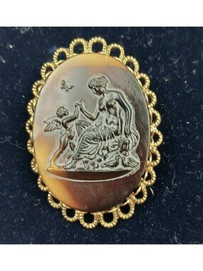 Victorian-Style Gold-Tone Filigree Cameo Brooch Pin With Cherub & Woman Design